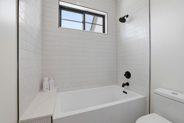 9764 Powerhouse Rd, Newcastle, CA 95658