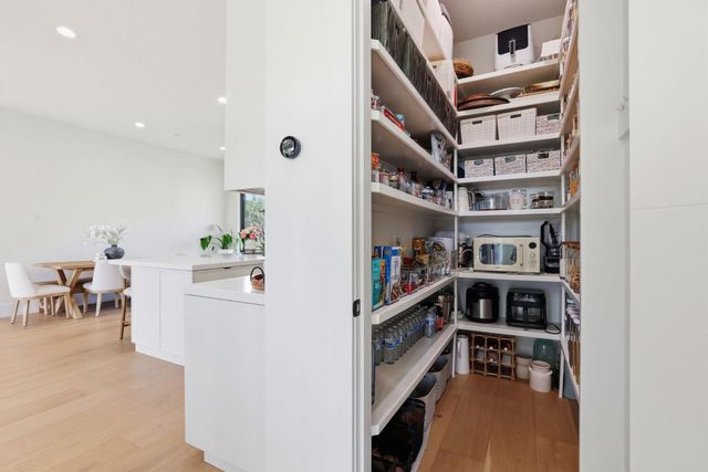9764 Powerhouse Rd, Newcastle, CA 95658