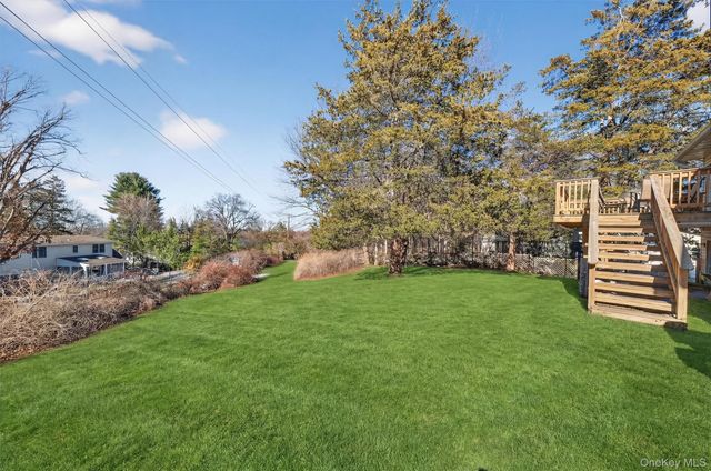 13 Timberline Drive, Poughkeepsie, NY 12603