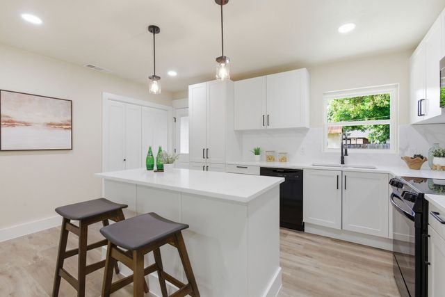 10203 Estacado Drive, Dallas, TX 75228