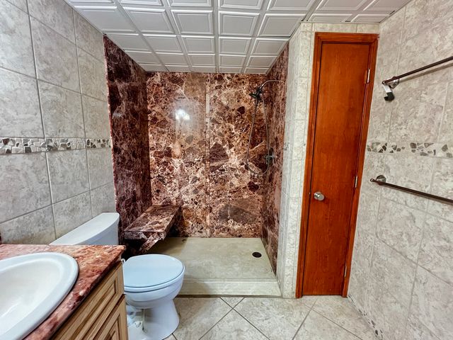 20062 N Shore Lane, West Frankfort, IL 62896