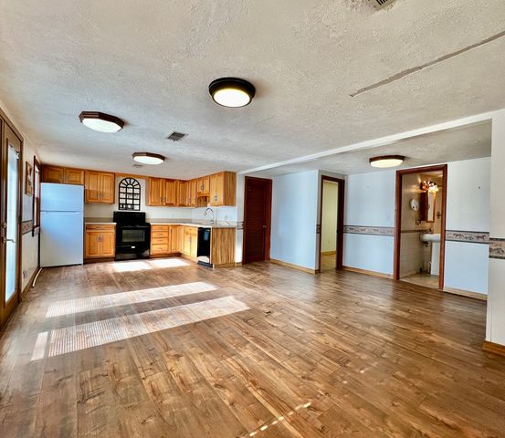 20062 N Shore Lane, West Frankfort, IL 62896