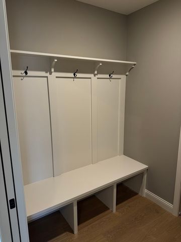 6105 Wrigley Drive, Bloomington, IL 61705