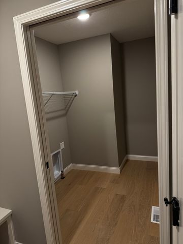 6105 Wrigley Drive, Bloomington, IL 61705