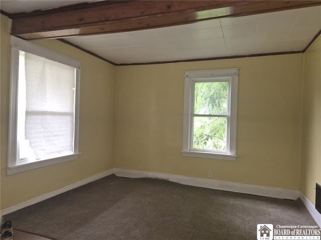 2409 Monroe Avenue, Niagara Falls, NY 14303