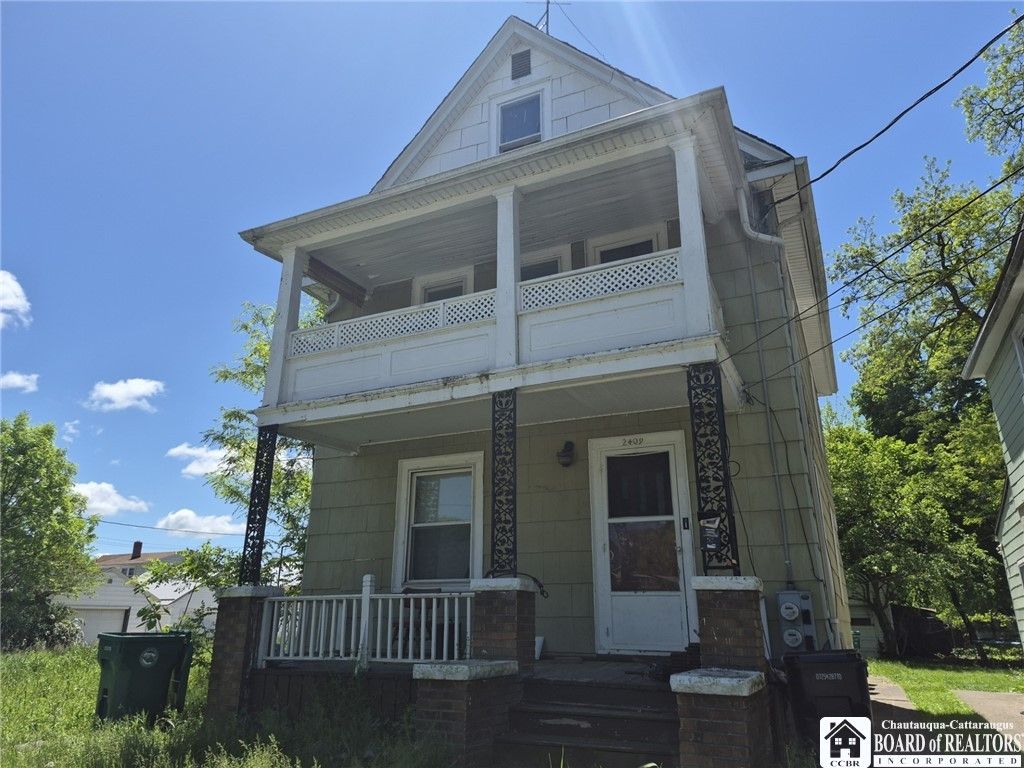 2409 Monroe Avenue, Niagara Falls, NY 14303