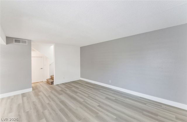 579 Roxella Lane B, Las Vegas, NV 89110