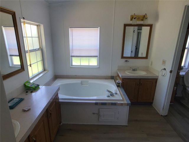 24274 NW 190TH AVENUE, High Springs, FL 32643