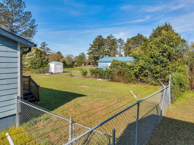 3330 E Royal Court, Macon, GA 31217