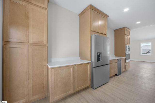 2024 Edwards Lake Road, Greer, SC 29651
