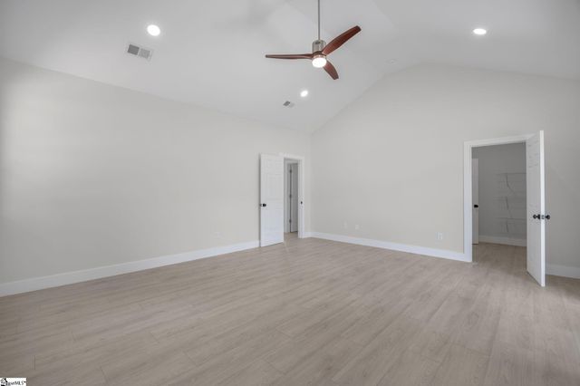 2024 Edwards Lake Road, Greer, SC 29651