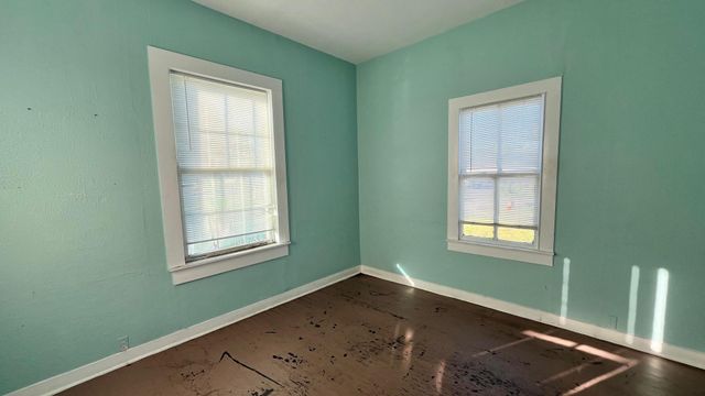 4310 Broadway Street, Galveston, TX 77550