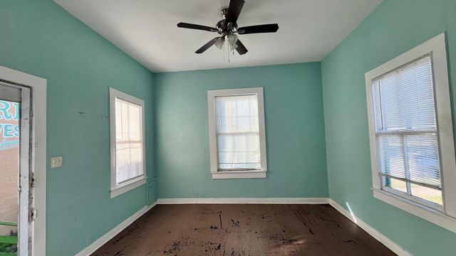 4310 Broadway Street, Galveston, TX 77550