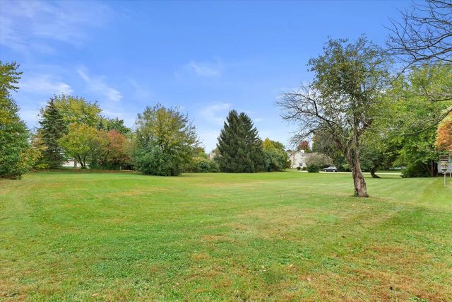 9370 S 46th STREET, Franklin, WI 53132