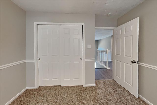 1021 Glenview Drive, Pearland, TX 77581