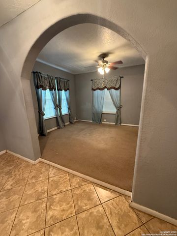 707 W Hay, Carrizo Springs, TX 78834