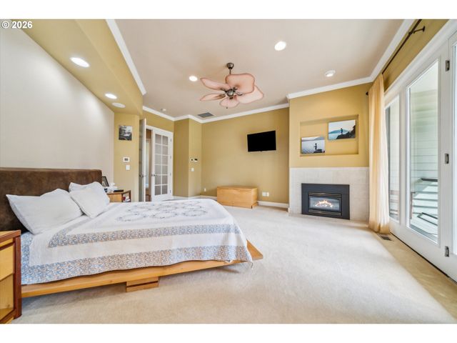 13226 S CLIFFSIDE Dr, Mulino, OR 97042