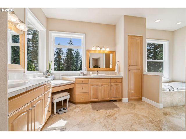 13226 S CLIFFSIDE Dr, Mulino, OR 97042