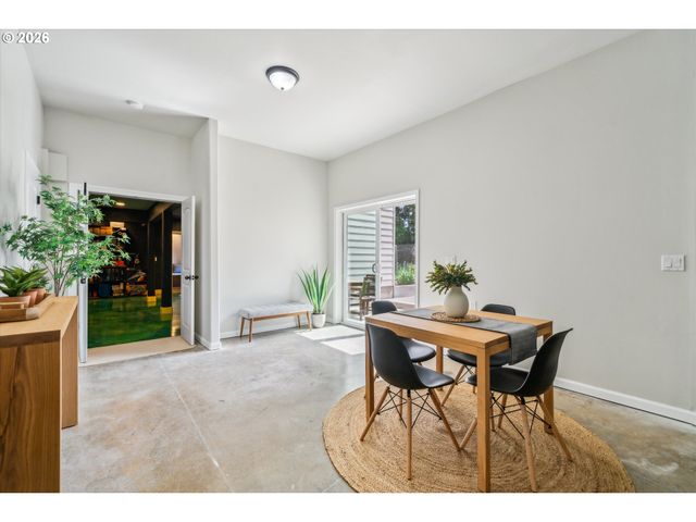 13226 S CLIFFSIDE Dr, Mulino, OR 97042