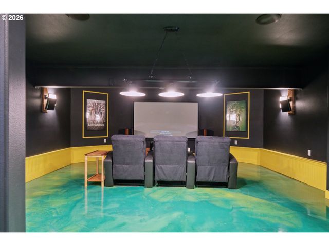 13226 S CLIFFSIDE Dr, Mulino, OR 97042