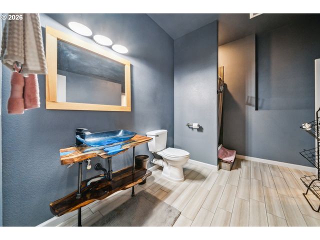 13226 S CLIFFSIDE Dr, Mulino, OR 97042