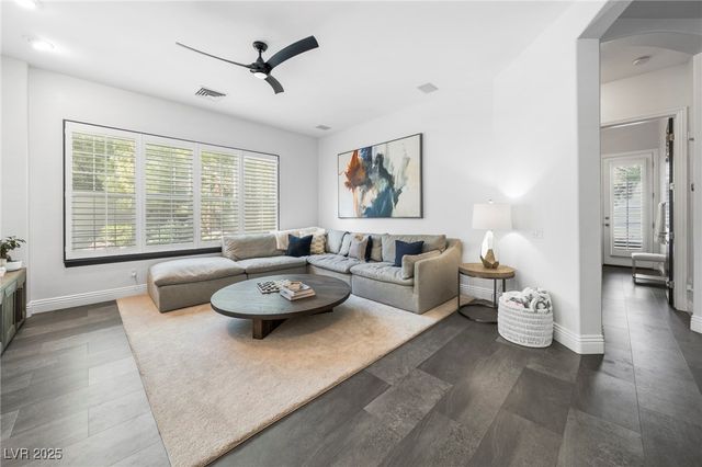 9721 Camden Hills Avenue, Las Vegas, NV 89145