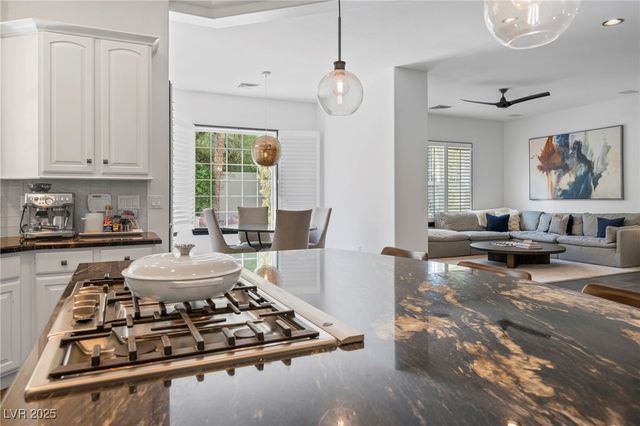 9721 Camden Hills Avenue, Las Vegas, NV 89145