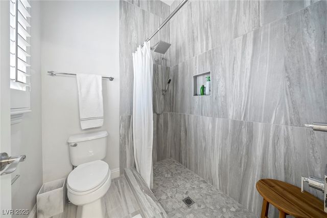 9721 Camden Hills Avenue, Las Vegas, NV 89145