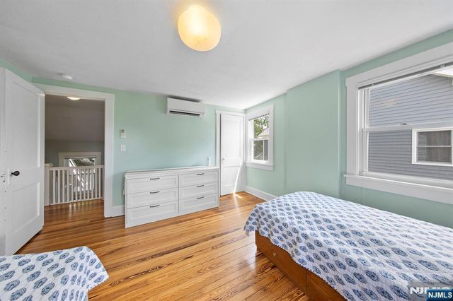 59 W Forest Avenue, Teaneck, NJ 07666