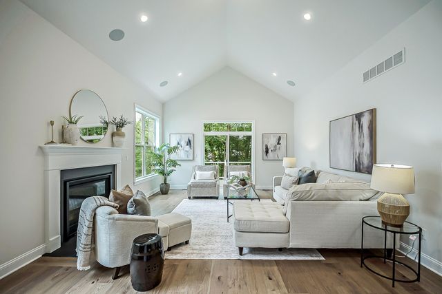 3310 Sunton Road, Ann Arbor, MI 48105
