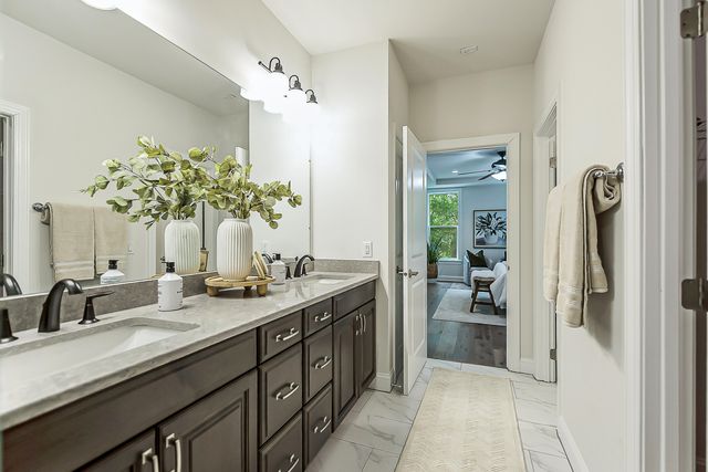 3310 Sunton Road, Ann Arbor, MI 48105