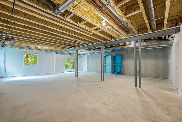 3310 Sunton Road, Ann Arbor, MI 48105