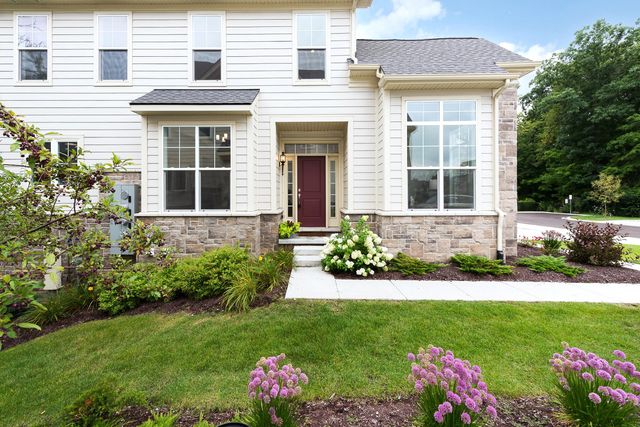 3310 Sunton Road, Ann Arbor, MI 48105