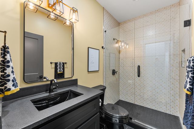 9900 Tantarra Drive, Burleson, TX 76028