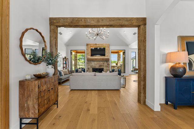 9900 Tantarra Drive, Burleson, TX 76028