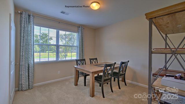 706 14th Avenue Court NE, Hickory, NC 28601