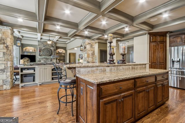 2391 Hopehaven Way, Hoschton, GA 30548