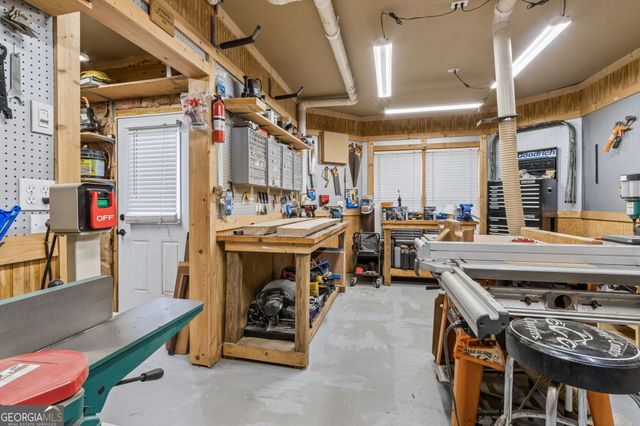 2391 Hopehaven Way, Hoschton, GA 30548