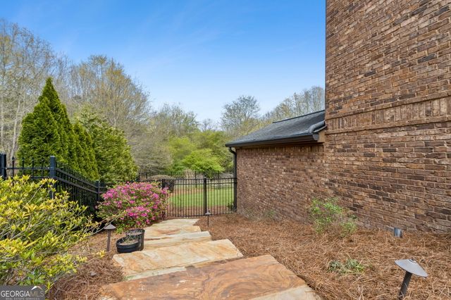 2391 Hopehaven Way, Hoschton, GA 30548