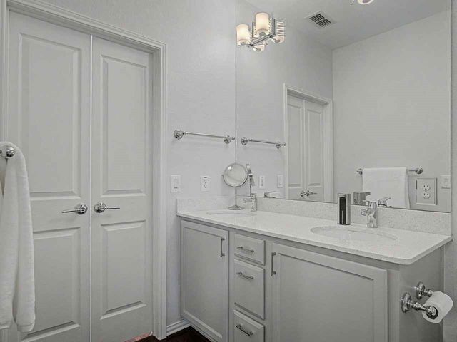 1047 Nicklaus Court, Frisco, TX 75036