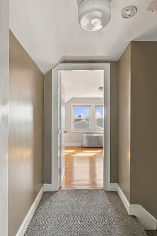 136 Durfee Road, Tiverton, RI 02878