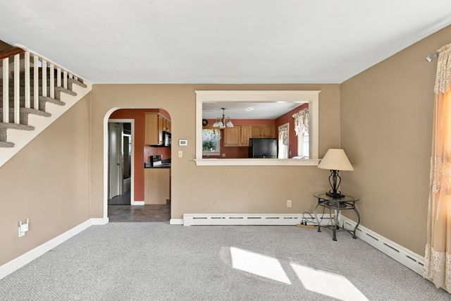 136 Durfee Road, Tiverton, RI 02878