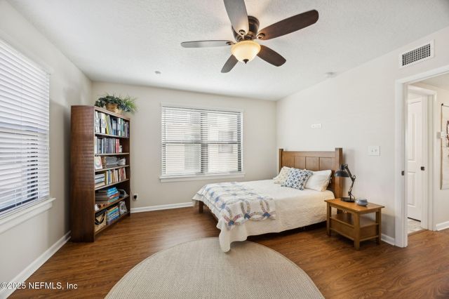 1789 RIVER Road 2, Jacksonville, FL 32207