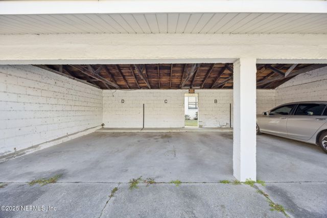 1789 RIVER Road 2, Jacksonville, FL 32207