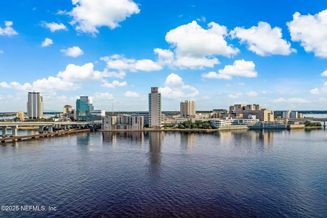 1789 RIVER Road 2, Jacksonville, FL 32207