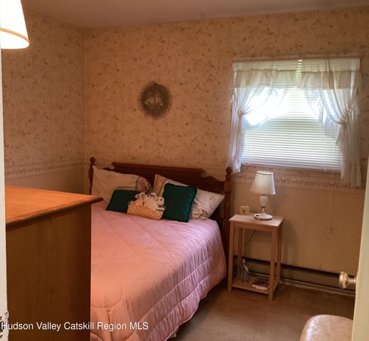 1 South Road, High Falls, NY 12440