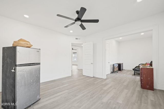 629 Virginia Street, Toledo, OH 43620