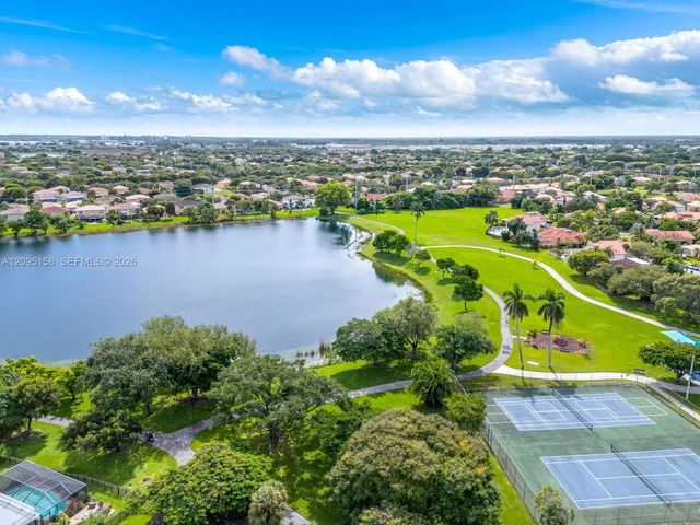 1661 N Goldeneye Lane, Homestead, FL 33035