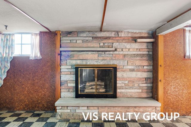 1854 Lake Avenue, Muskegon, MI 49445