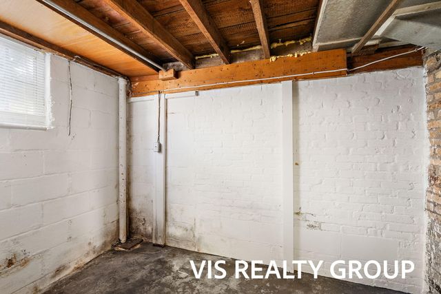 1854 Lake Avenue, Muskegon, MI 49445